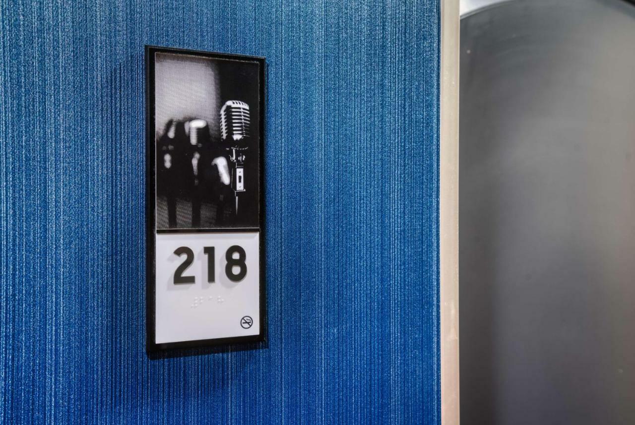 Best Western Premier Noho Inn ロサンゼルス エクステリア 写真
