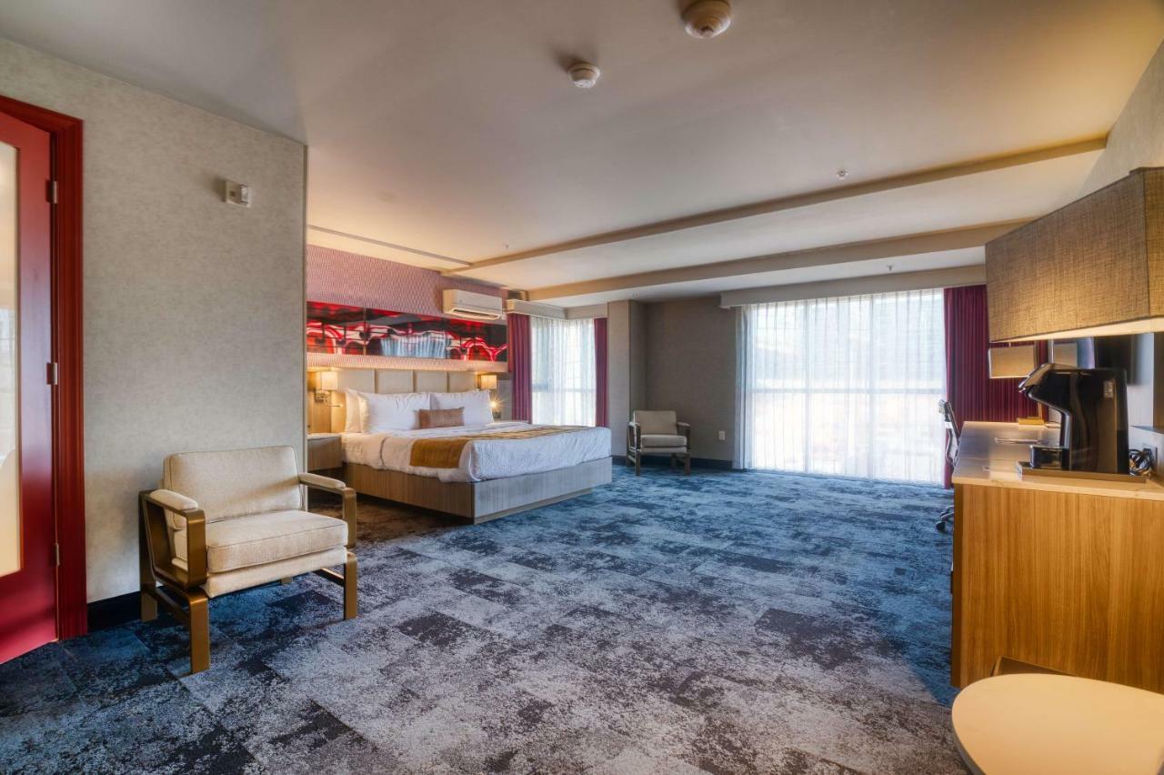 Best Western Premier Noho Inn ロサンゼルス エクステリア 写真