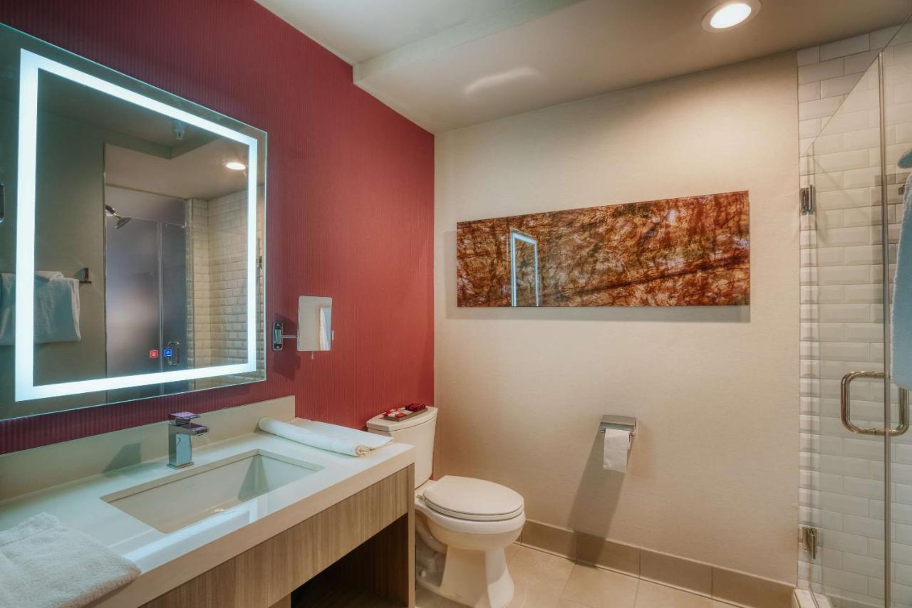 Best Western Premier Noho Inn ロサンゼルス エクステリア 写真
